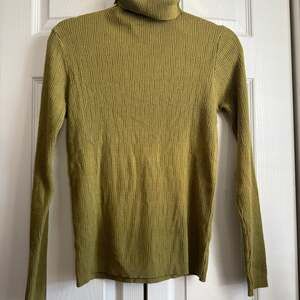 Rihoas NWT Women's Ribbed Turtleneck Sweater
